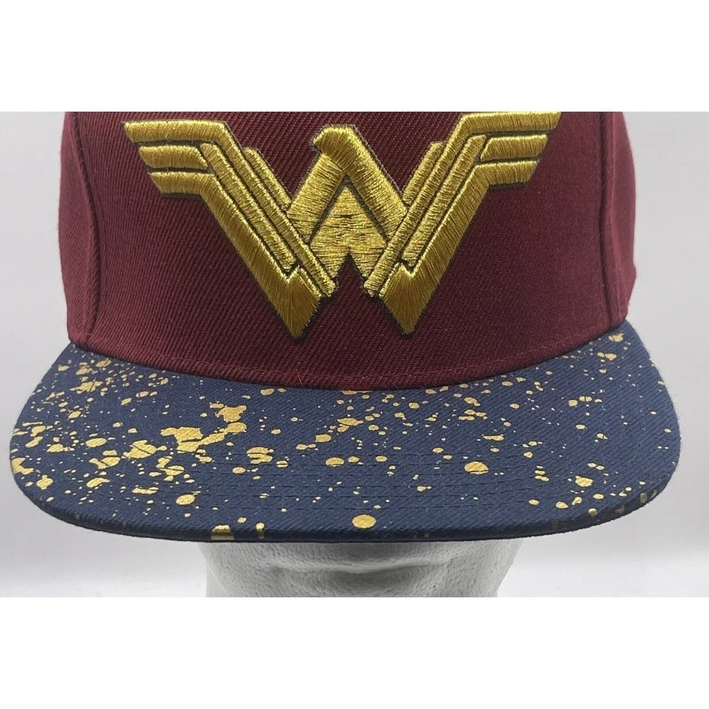 DC Comics Wonder Woman Snapback Hat Women OS Burgundy‎ Gold Splatter Cap